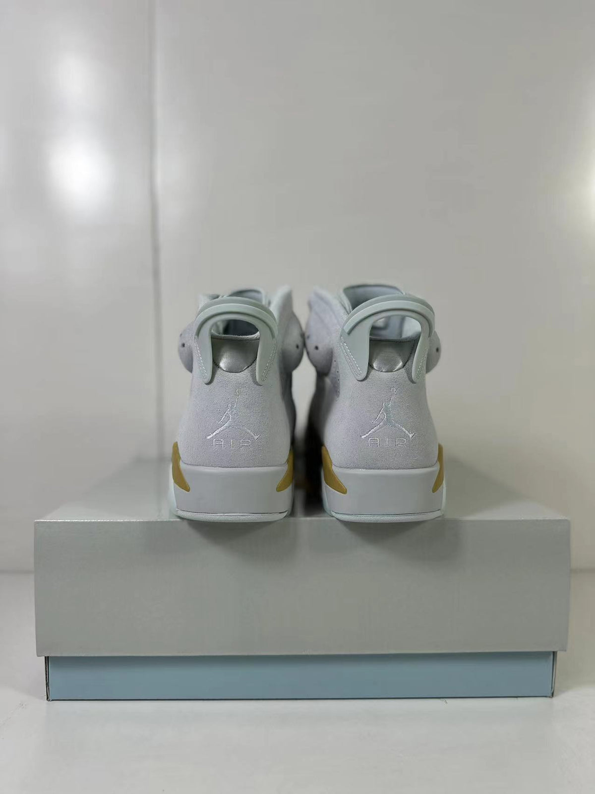 Jordan Air Jordan 6 High-Top Sneakers Paris Olympics White Gold