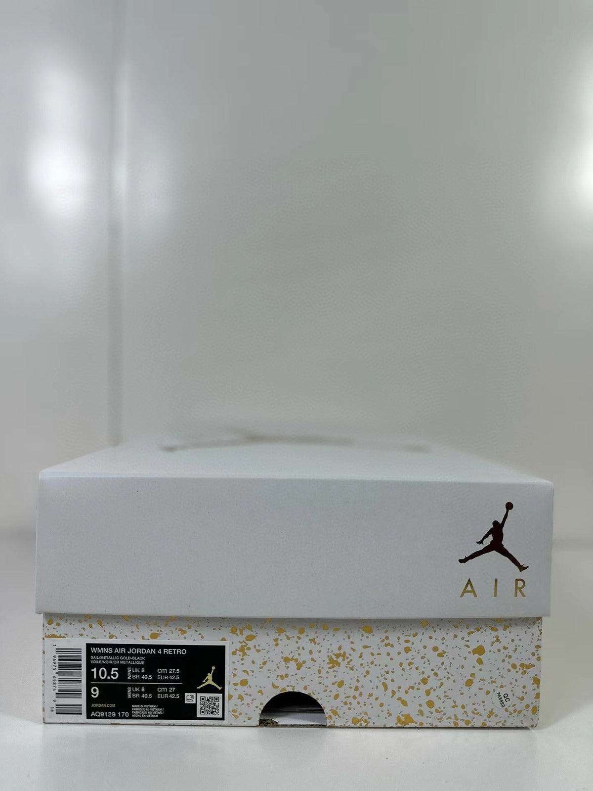Jordan Air Jordan 4 Metallic Gold White Sneakers AQ9129-170