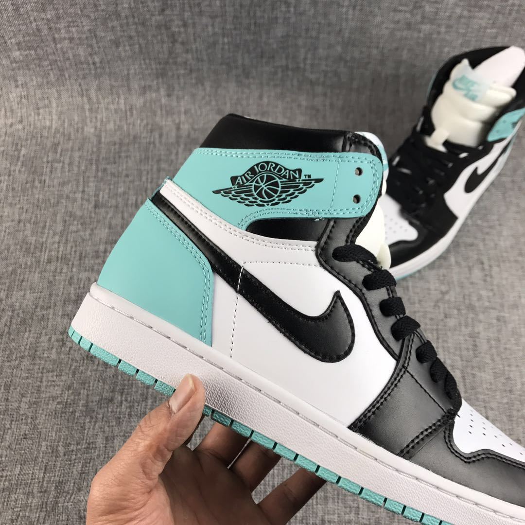 Jordan Air Jordan 1 High Sneakers Mint Green Black White
