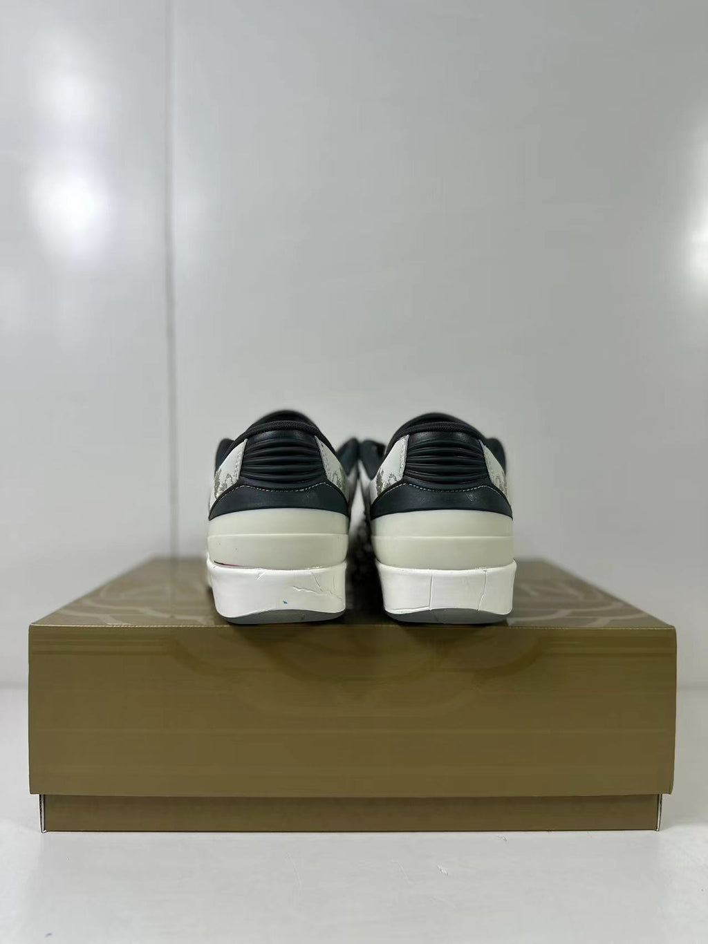 Jordan Air Jordan 2 Low Chinese New Year Sneakers White FJ5736-100