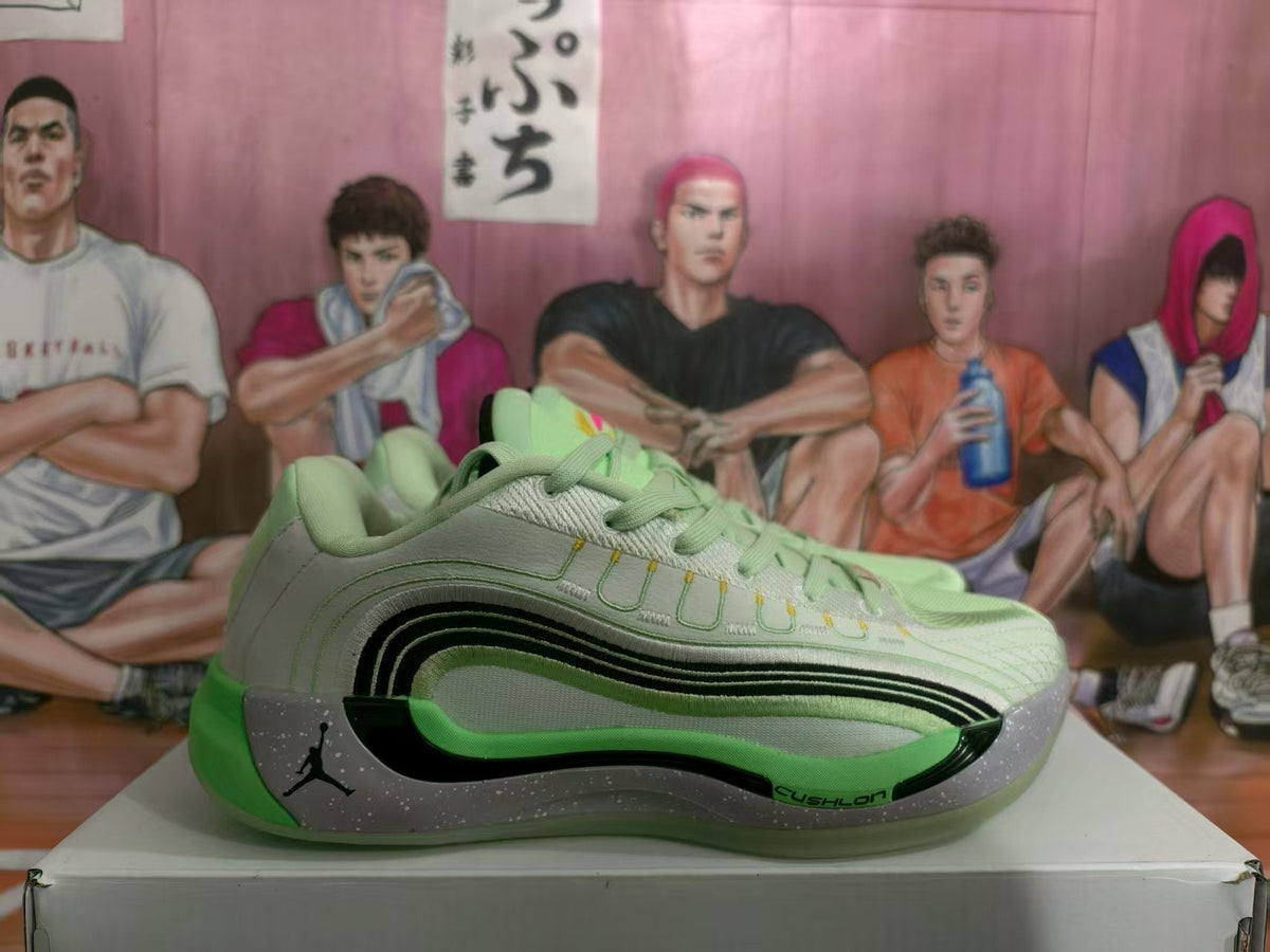 Jordan Green Basketball Sneakers
