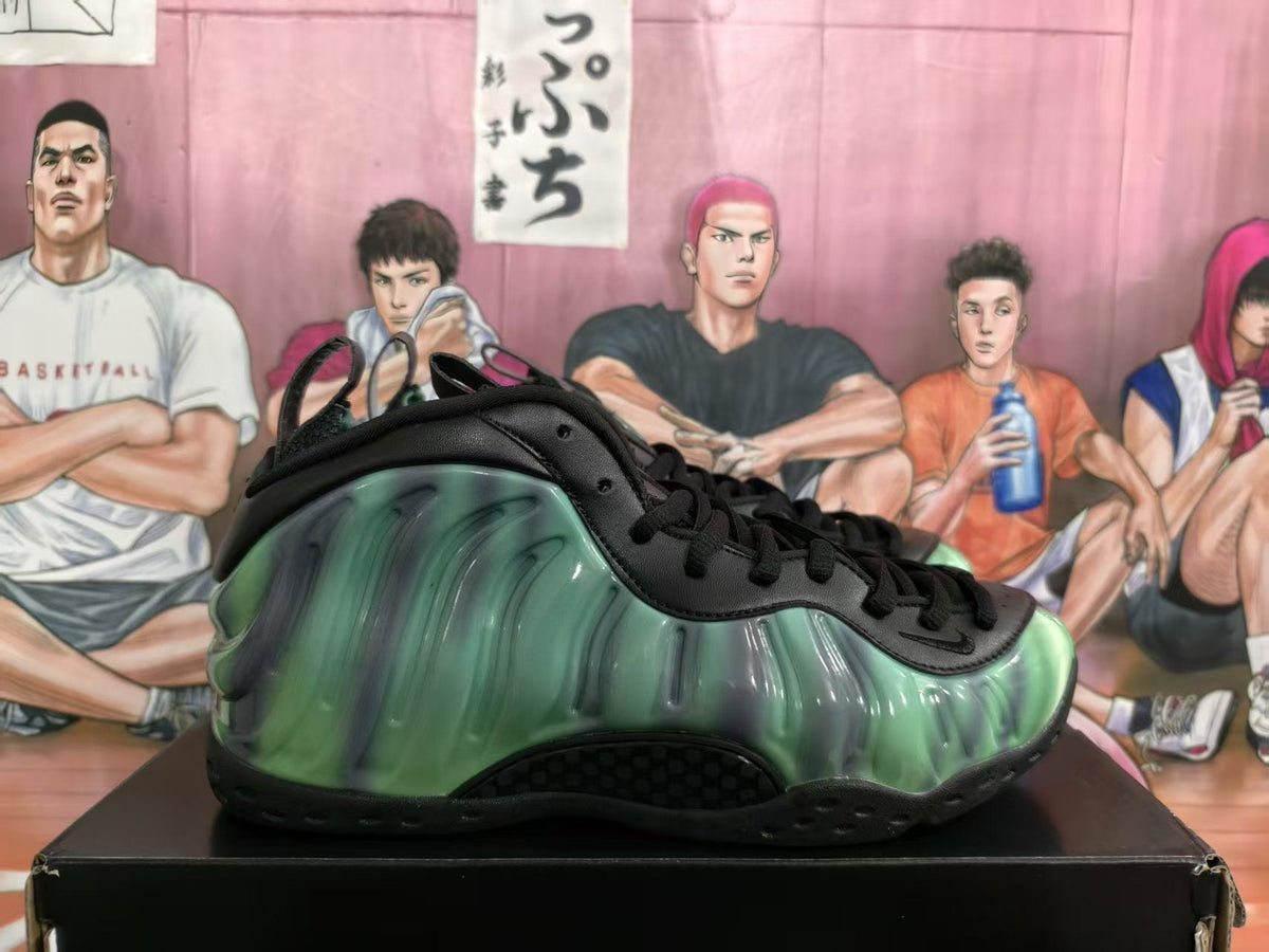 Aurora Spray Green Black Basketball Sneakers