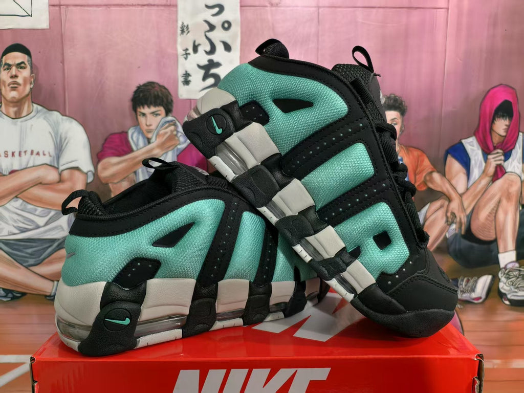 Nike Black and Green Sneakers
