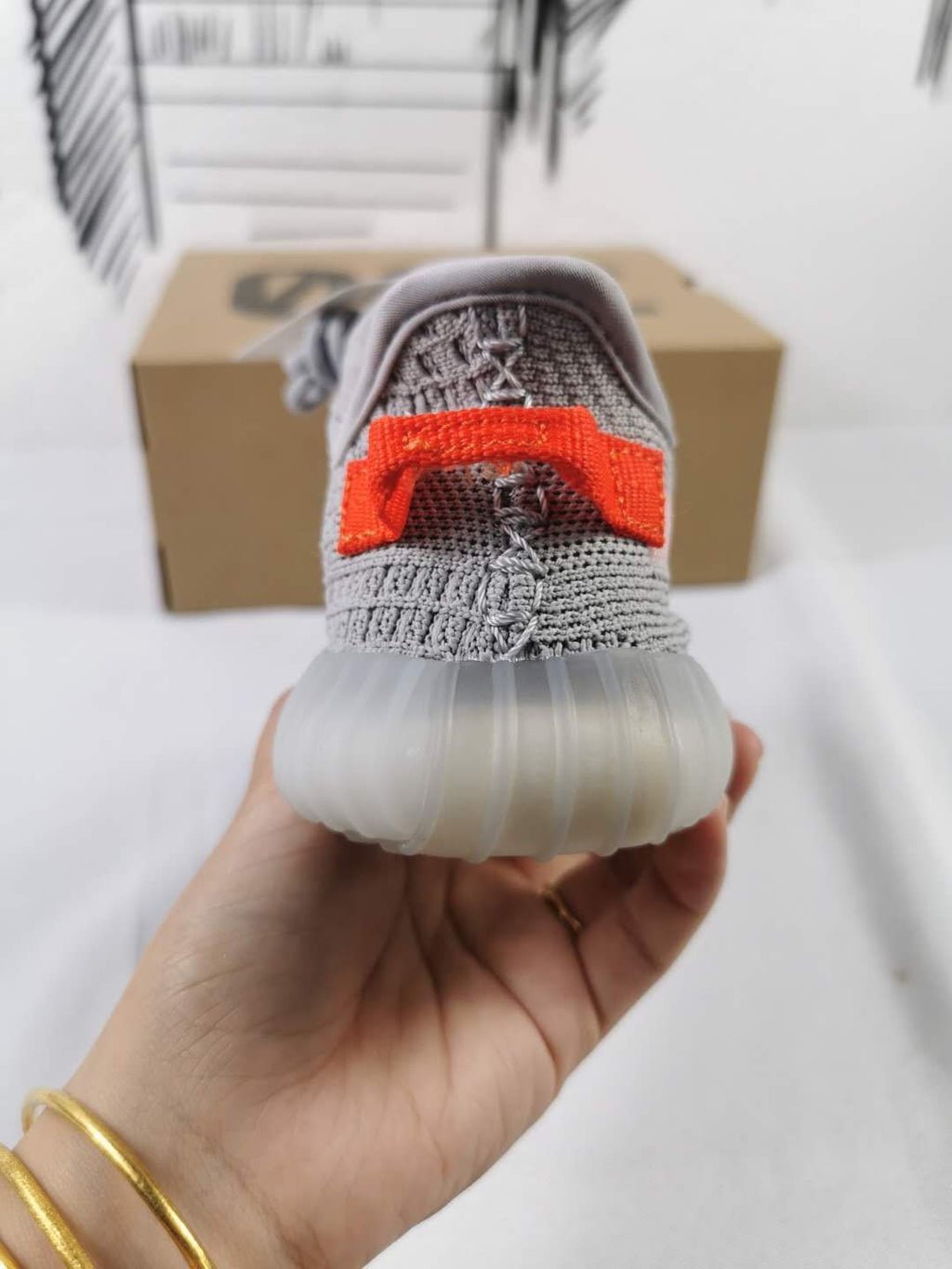 Yeezy 350 V2 Kids Sneakers Gray Pink Tail Light