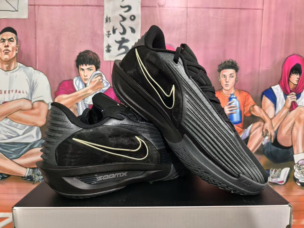 Nike Black Basketball Sneakers with ZoomX Detail