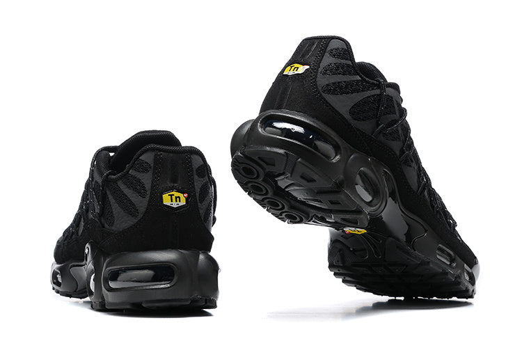 Nike Air Max Plus Black Sneakers