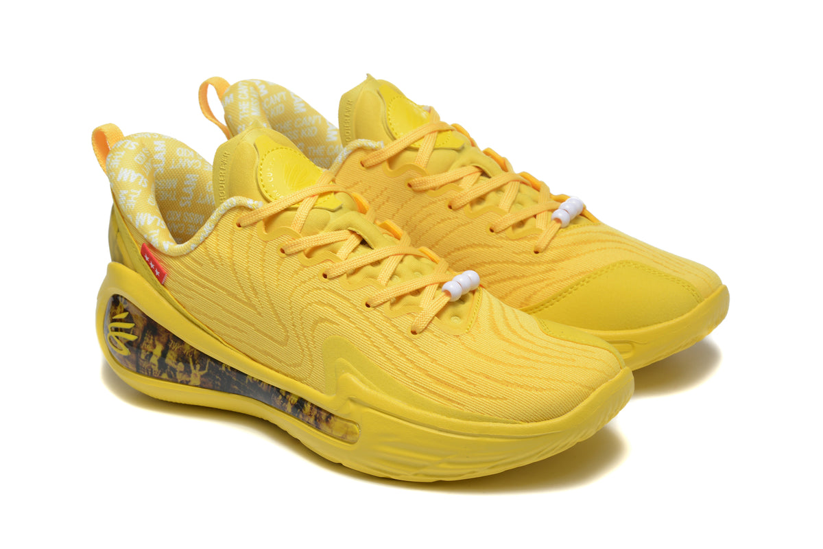 901-12 Yellow Sneakers