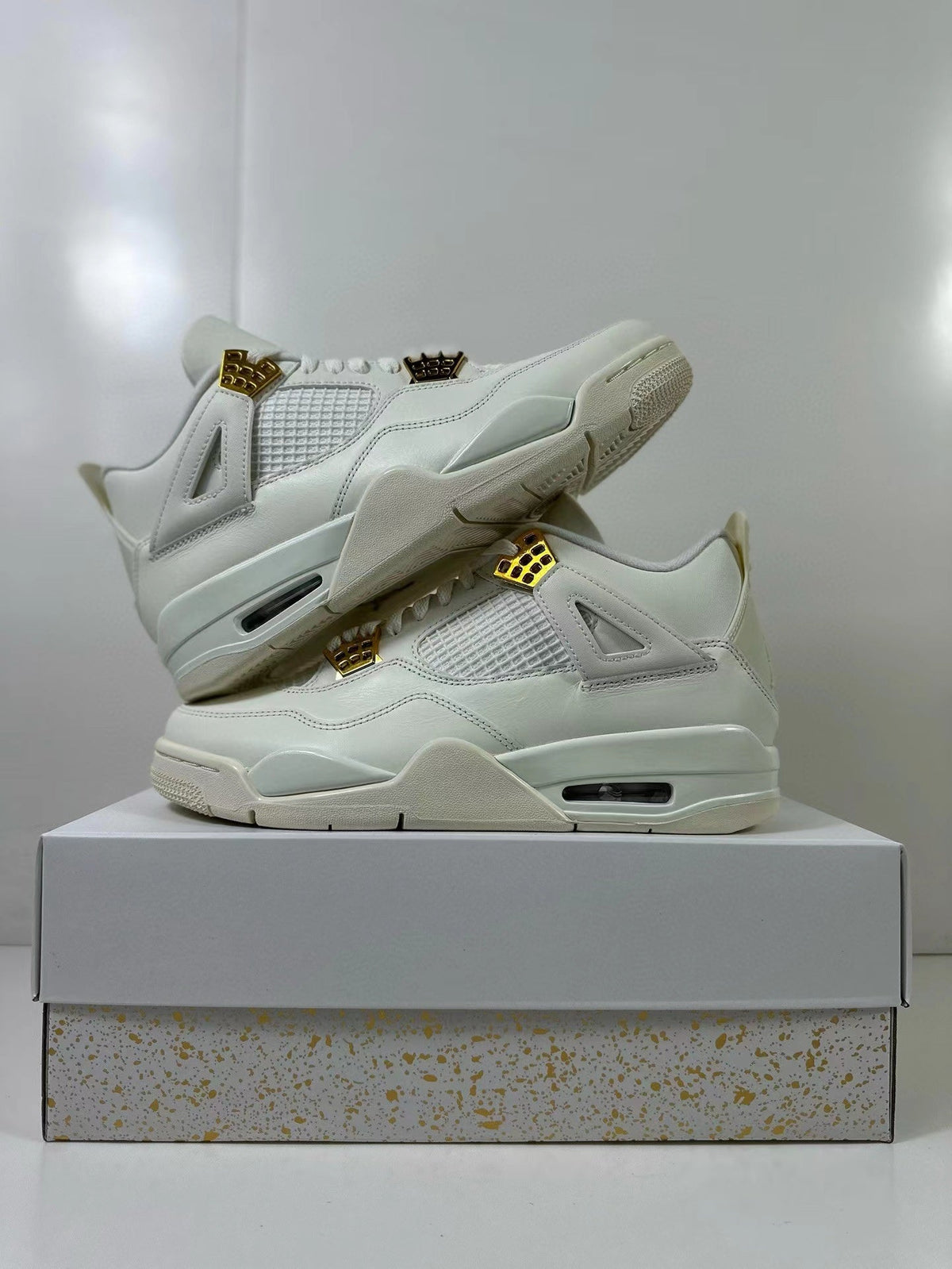 Jordan Air Jordan 4 Metallic Gold White Sneakers AQ9129-170