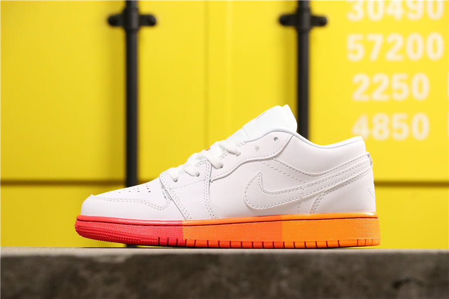 Nike Low-Top Sneakers White Gradient Pink 554723-100