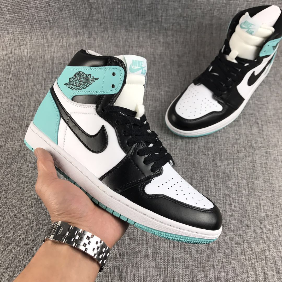 Jordan Air Jordan 1 High Sneakers Mint Green Black White