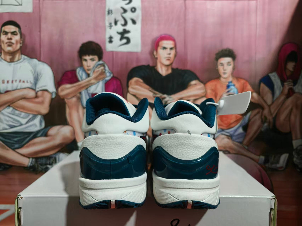Nike Basketball Shoes White and Dark Blue
