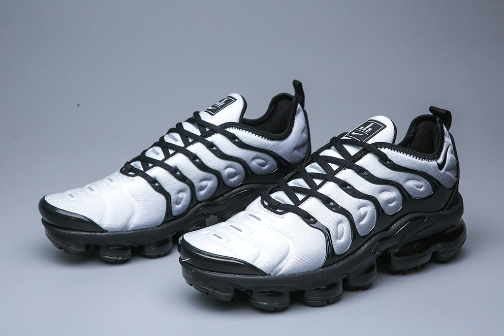 Nike Air VaporMax Plus TN-12 Sneakers Gray White Black