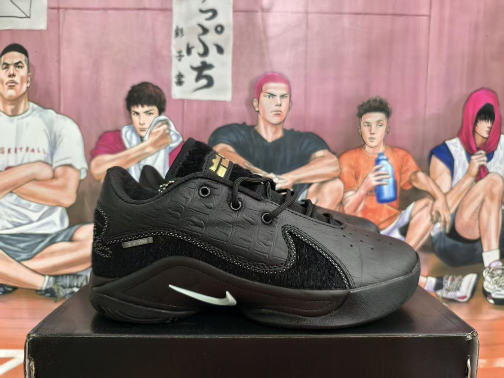 Nike Kyrie Low Black Basketball Shoes