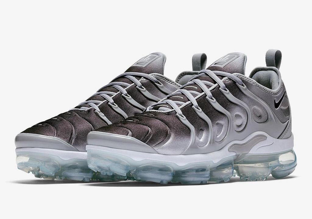 Nike Air VaporMax Plus Sneakers Grey Black White