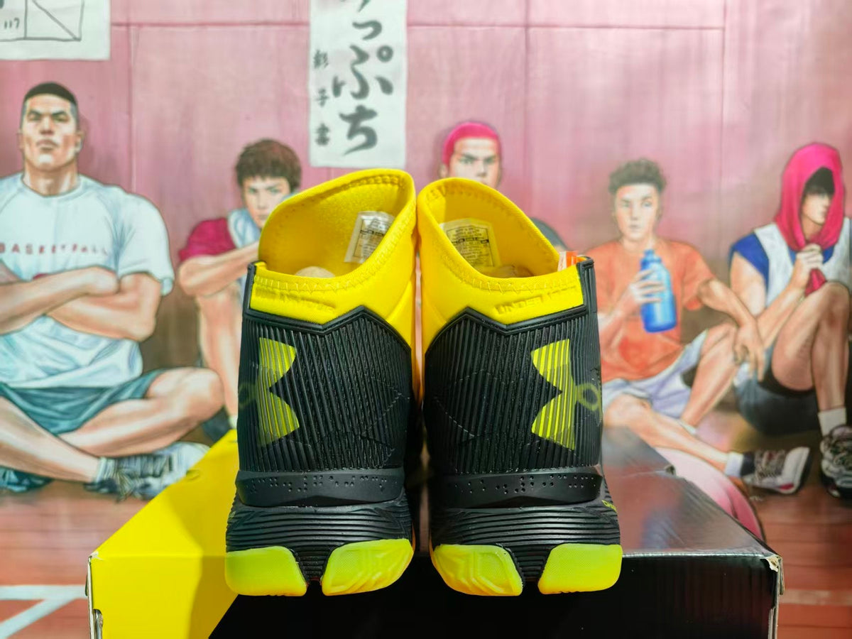 Under Armour SC Basketball Sneakers Black Yellow