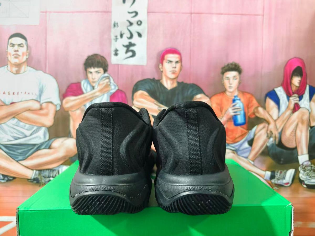 Nike Black Basketball Sneakers