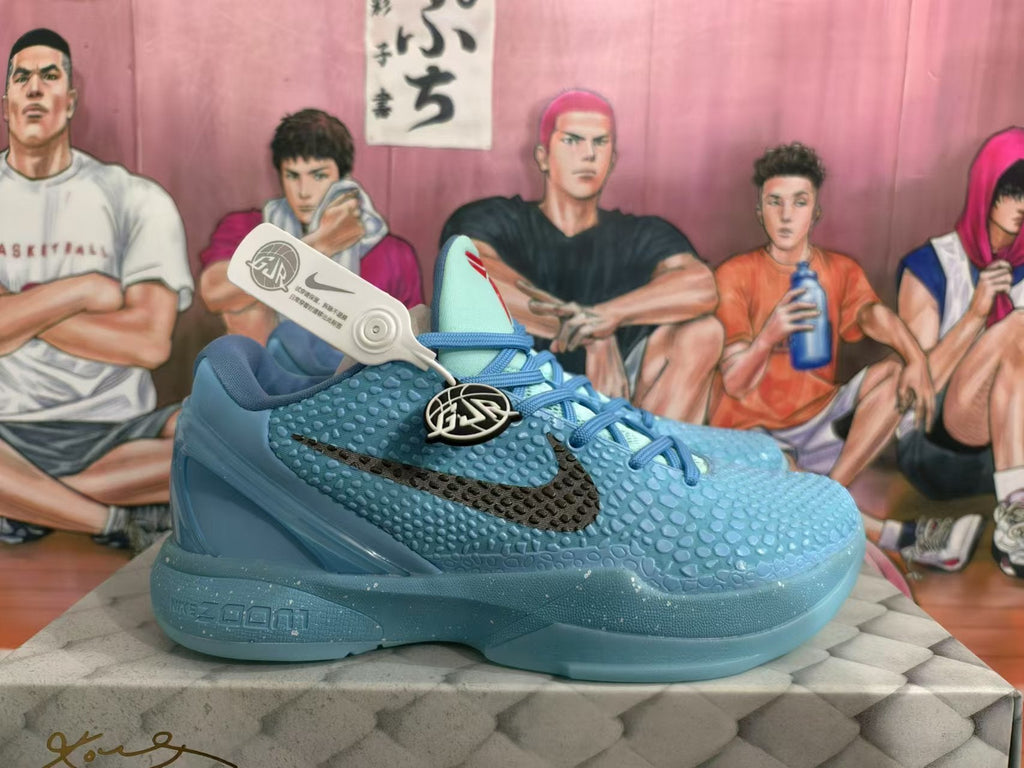 Nike Blue Basketball Sneakers