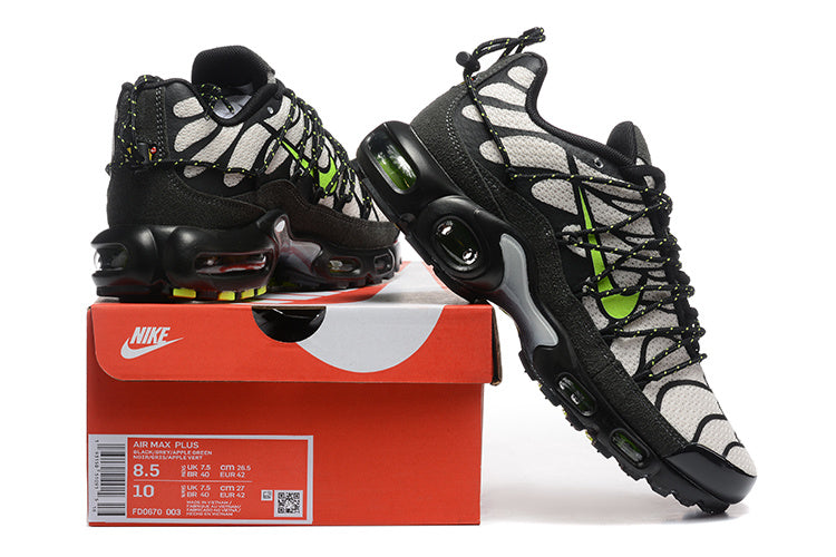 Nike Air Max Plus Black and Volt Sneakers FD0670-003